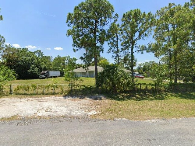 House image located at Loxahatchee, FL 33470