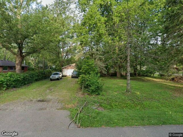 House image located at Livonia, MI 48154