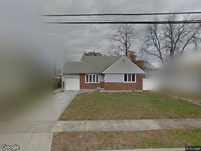 House image located at Oceanside, NY 11572