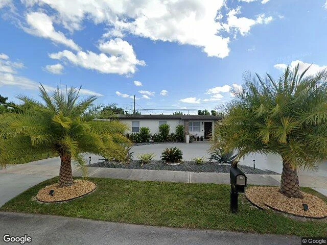 House image located at Miami, FL 33165