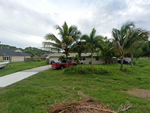 House image located at Fort Pierce, FL 34951