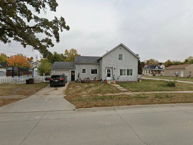 House image located at Tama, IA 52339