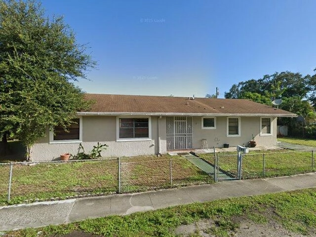 House image located at Miami, FL 33162
