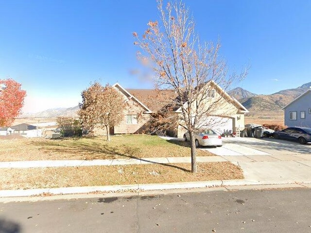 House image located at Santaquin, UT 84655