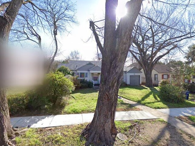 House image located at Dallas, TX 75209