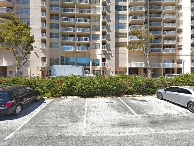House image located at North Miami Beach, FL 33160