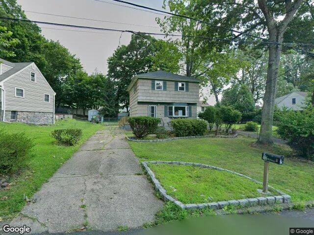 House image located at Suffern, NY 10901
