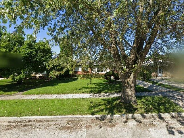 House image located at Waukegan, IL 60087