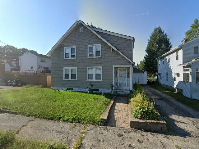 House image located at Manchester, NH 03103