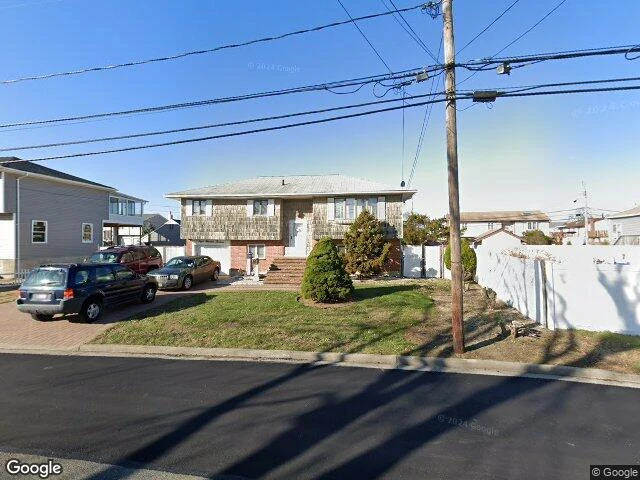 House image located at Lindenhurst, NY 11757