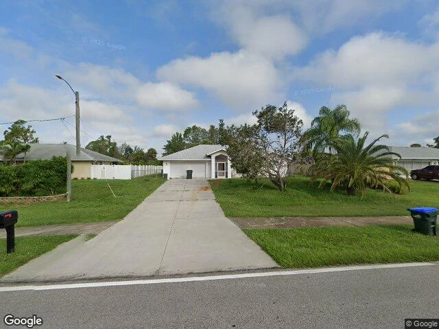 House image located at North Port, FL 34286