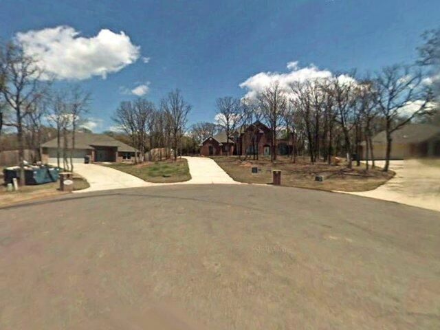 House image located at Guthrie, OK 73044