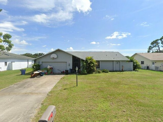House image located at Fort Myers, FL 33967
