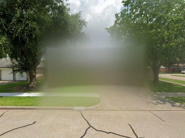 House image located at La Porte, TX 77571