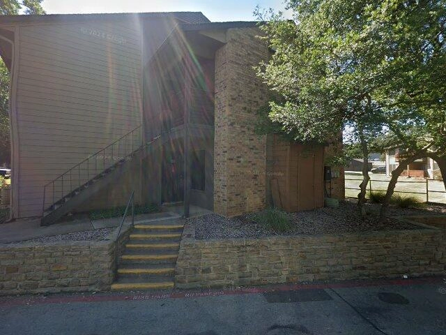 House image located at Arlington, TX 76006