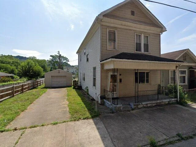 House image located at Steubenville, OH 43952
