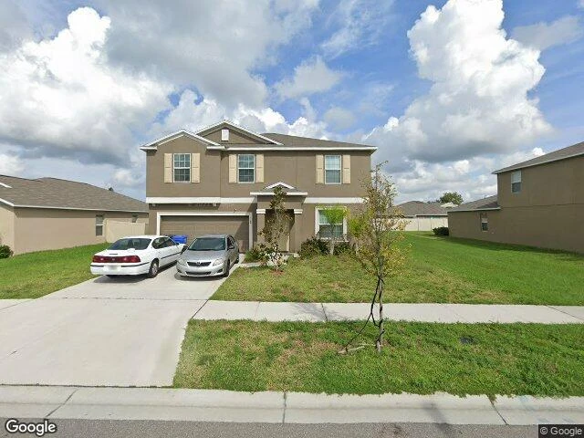 House image located at Ruskin, FL 33570