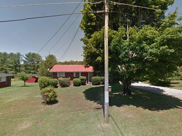 House image located at Lenoir City, TN 37772