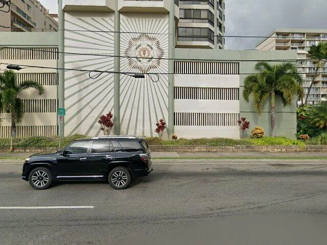 House image located at Honolulu, HI 96826