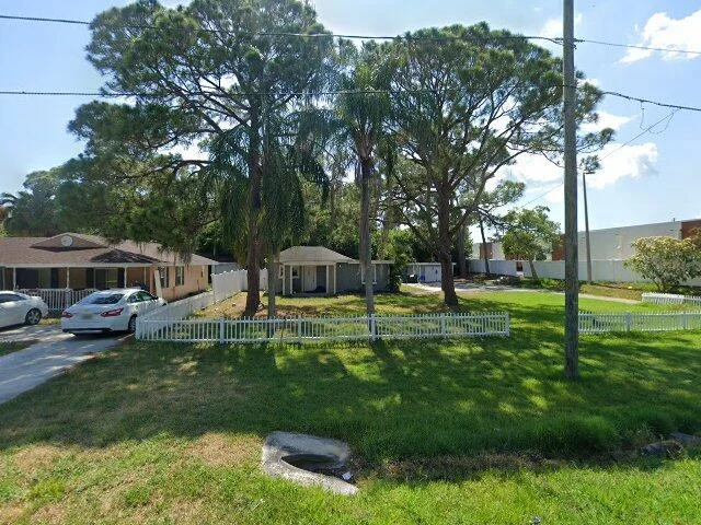 House image located at Saint Petersburg, FL 33702