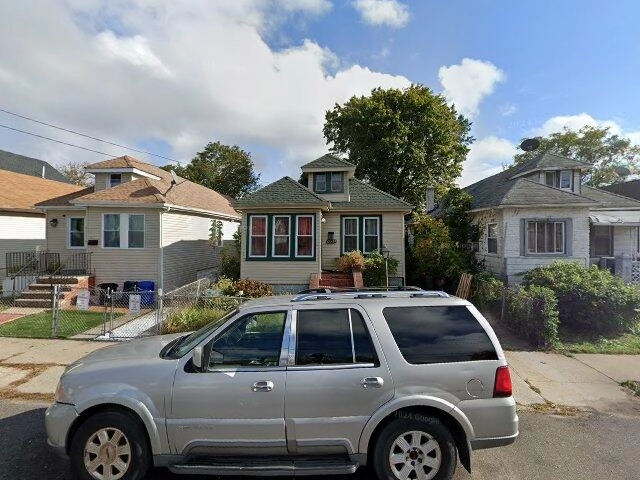 House image located at Jamaica, NY 11434