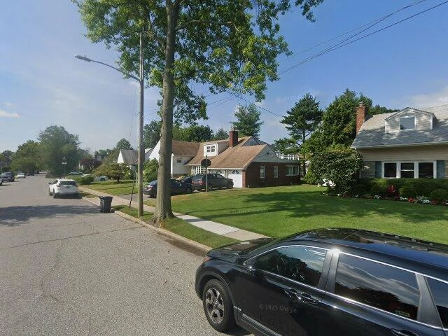 House image located at Baldwin, NY 11510