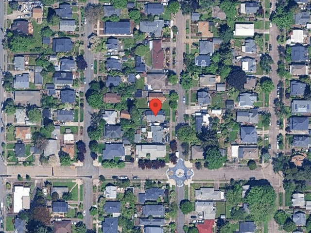 House image located at Portland, OR 97217