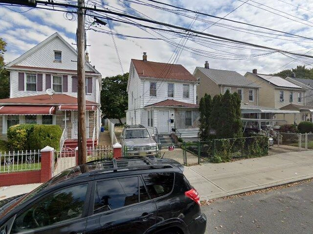 House image located at Saint Albans, NY 11412