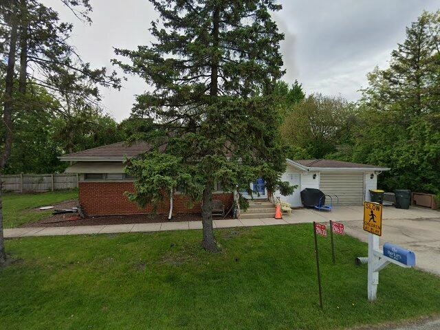 House image located at Lombard, IL 60148