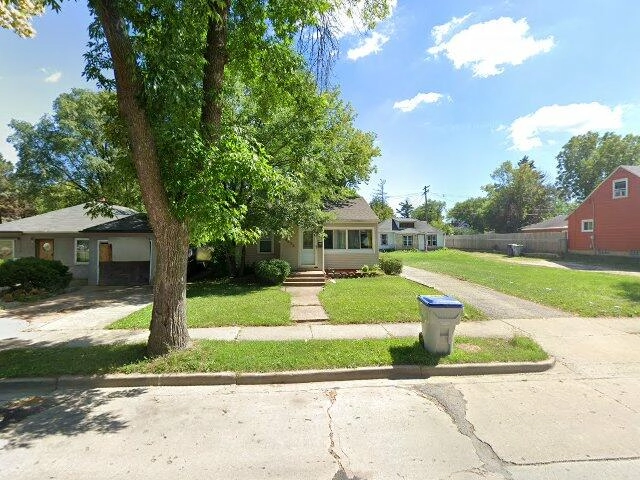 House image located at Milwaukee, WI 53218