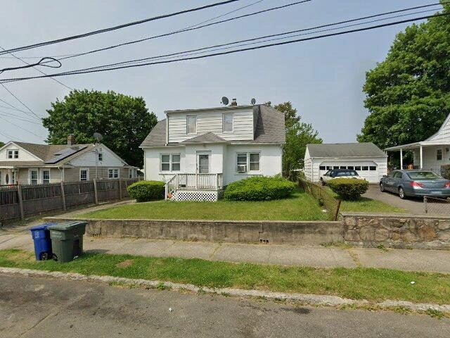 House image located at Bridgeport, CT 06606
