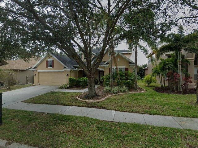 House image located at Tarpon Springs, FL 34688