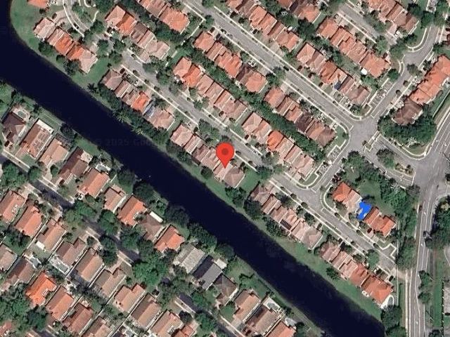 House image located at Hollywood, FL 33029