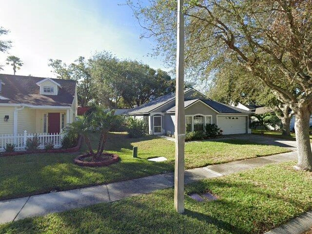 House image located at Tarpon Springs, FL 34689