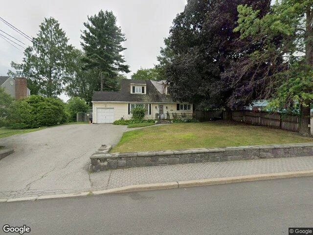 House image located at Cortlandt Manor, NY 10567