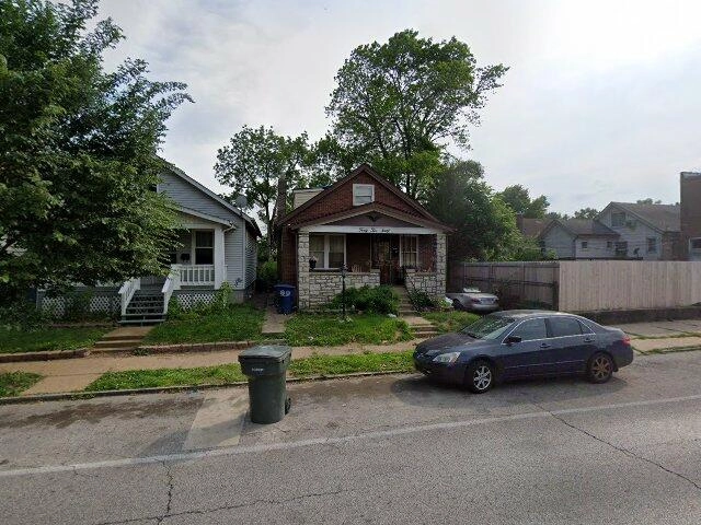 House image located at Saint Louis, MO 63116