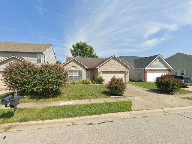 House image located at Columbus, IN 47201