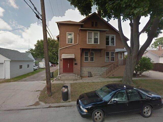 House image located at Monroe, MI 48161