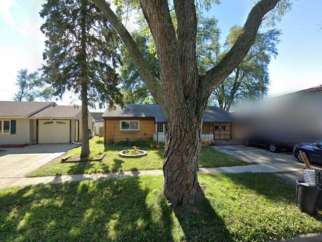 House image located at Wheeling, IL 60090