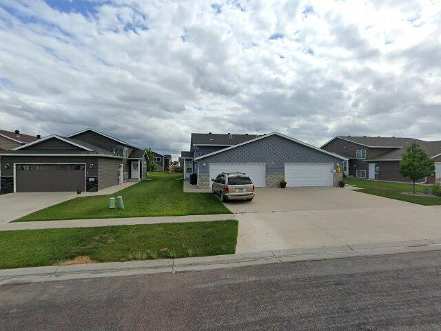 House image located at Fargo, ND 58104