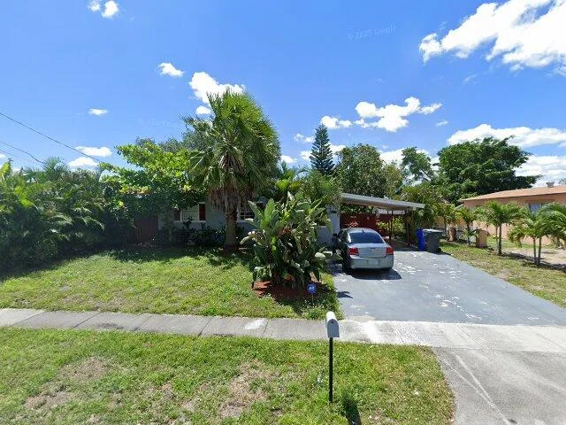 House image located at Hollywood, FL 33023