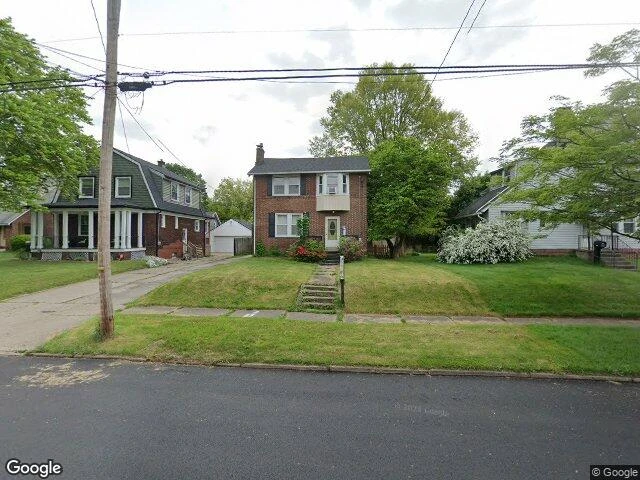 House image located at Akron, OH 44305