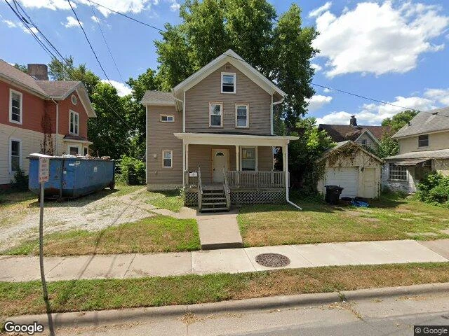 House image located at Rock Island, IL 61201