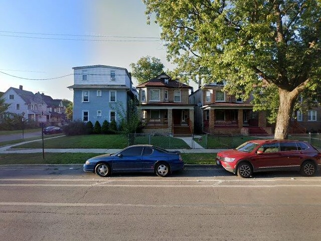 House image located at Chicago, IL 60644