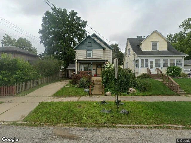 House image located at Lansing, MI 48915