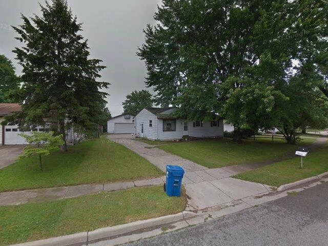 House image located at Lowell, MI 49331