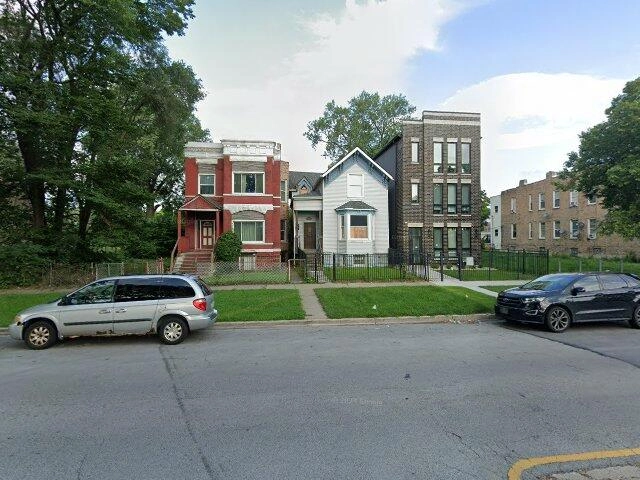 House image located at Chicago, IL 60615