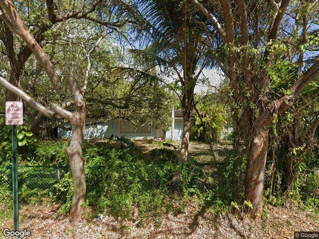 House image located at Miami, FL 33156