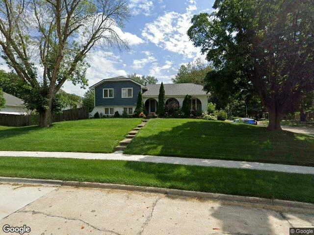 House image located at Clive, IA 50325