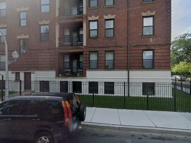 House image located at Chicago, IL 60653